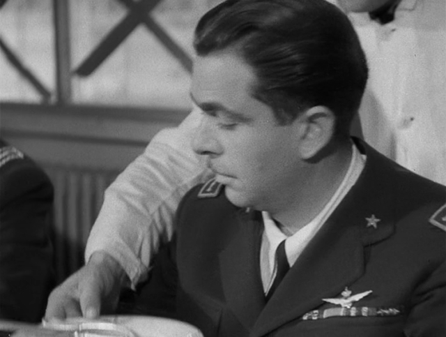 Un Pilota ritorna aka A Pilot Returns (1942) by Roberto Rossellini-poster