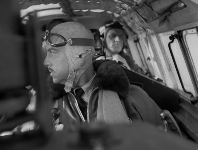 Un Pilota ritorna aka A Pilot Returns (1942) by Roberto Rossellini-poster