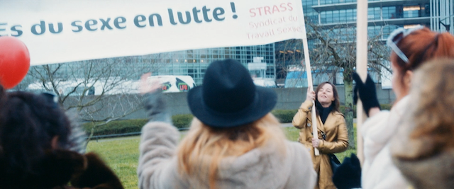 Cécile Ducrocq - Une femme du monde AKA Her Way (2021)-poster