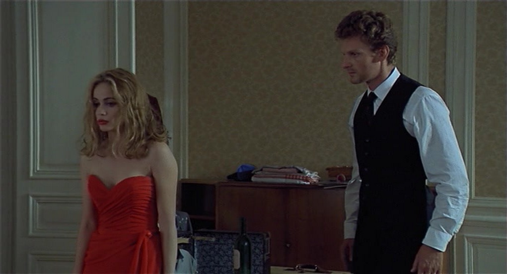 Une femme française / A French Woman (1995) Régis Wargnier, Emmanuelle Béart, Daniel Auteuil, Gabriel Barylli, Drama-poster