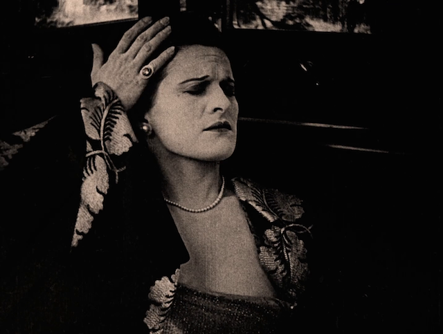 Vem var Dracula? (In Search of Dracula) (1974) (HD) directed by Calvin Floyd-poster