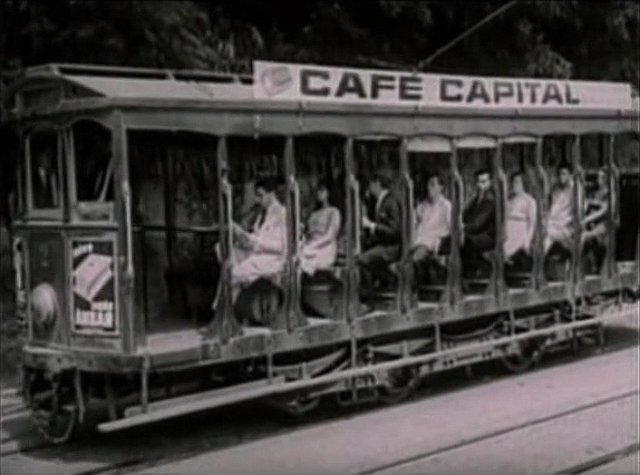 Viagem aos Seios de Duília (1965) | worldscinema.org | Free Download-poster