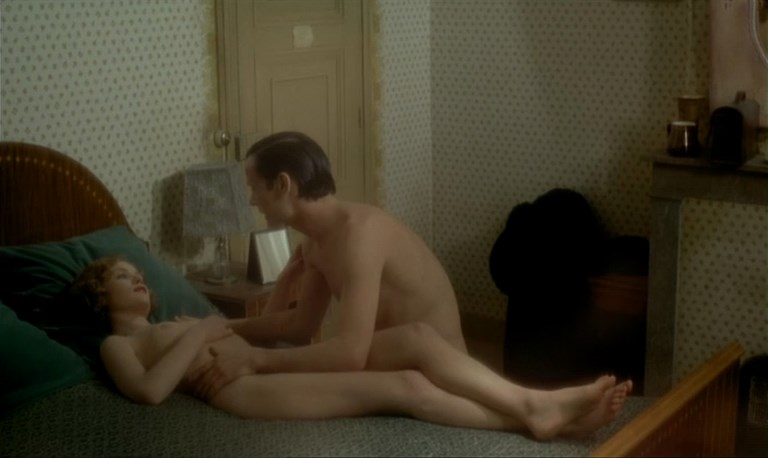 Violette (1978) Claude Chabrol, Isabelle Huppert, Stéphane Audran, Jean Carmet, Crime, Drama, History, Thriller-poster