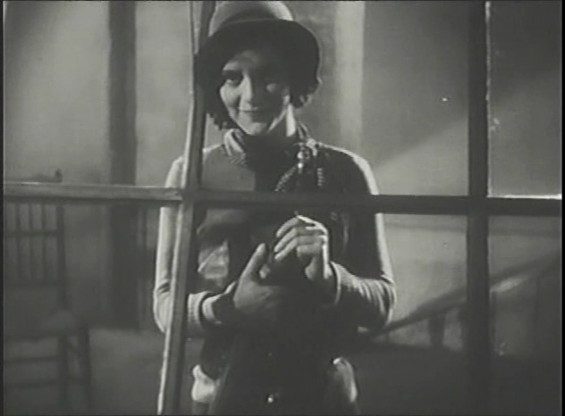 While Paris Sleeps (1932) by Allan Dwan-poster