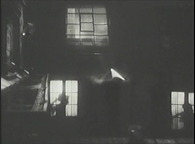 While Paris Sleeps (1932) by Allan Dwan-poster