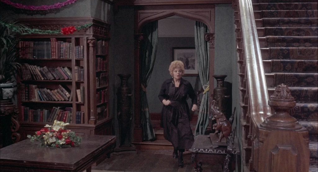 Whoever slew Auntie Roo? (1972) Curtis Harrington, Shelley Winters, Mark Lester, Chloe Franks, Horror, Thriller-poster