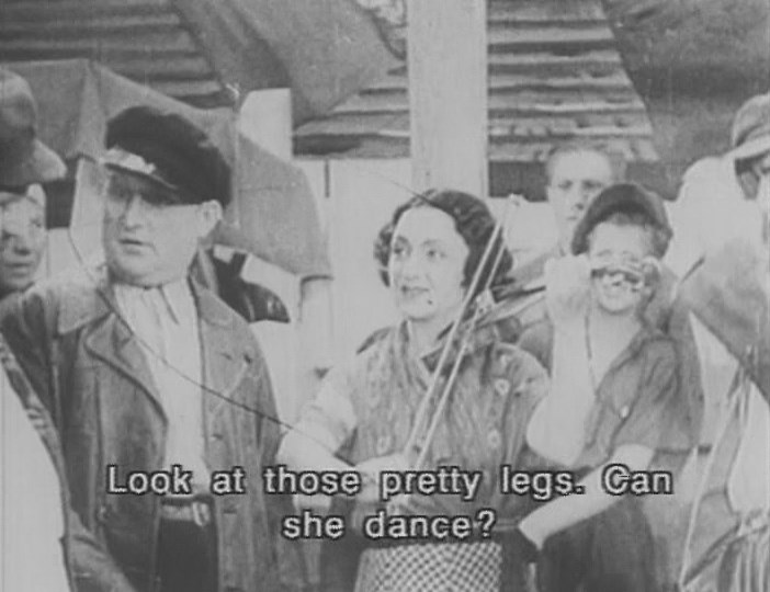 Yiddle With His Fiddle (1936) Joseph Green, Jan Nowina-Przybylski, Molly Picon, Max Bozyk, Leon Liebgold, Comedy, Musical, Romance-poster