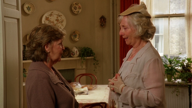 Woody Allen - You Will Meet a Tall Dark Stranger (2010)-poster