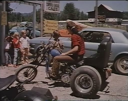 You and Me (1974) David Carradine, Richard Chadbourne II, Bobbie Shaw Chance-poster